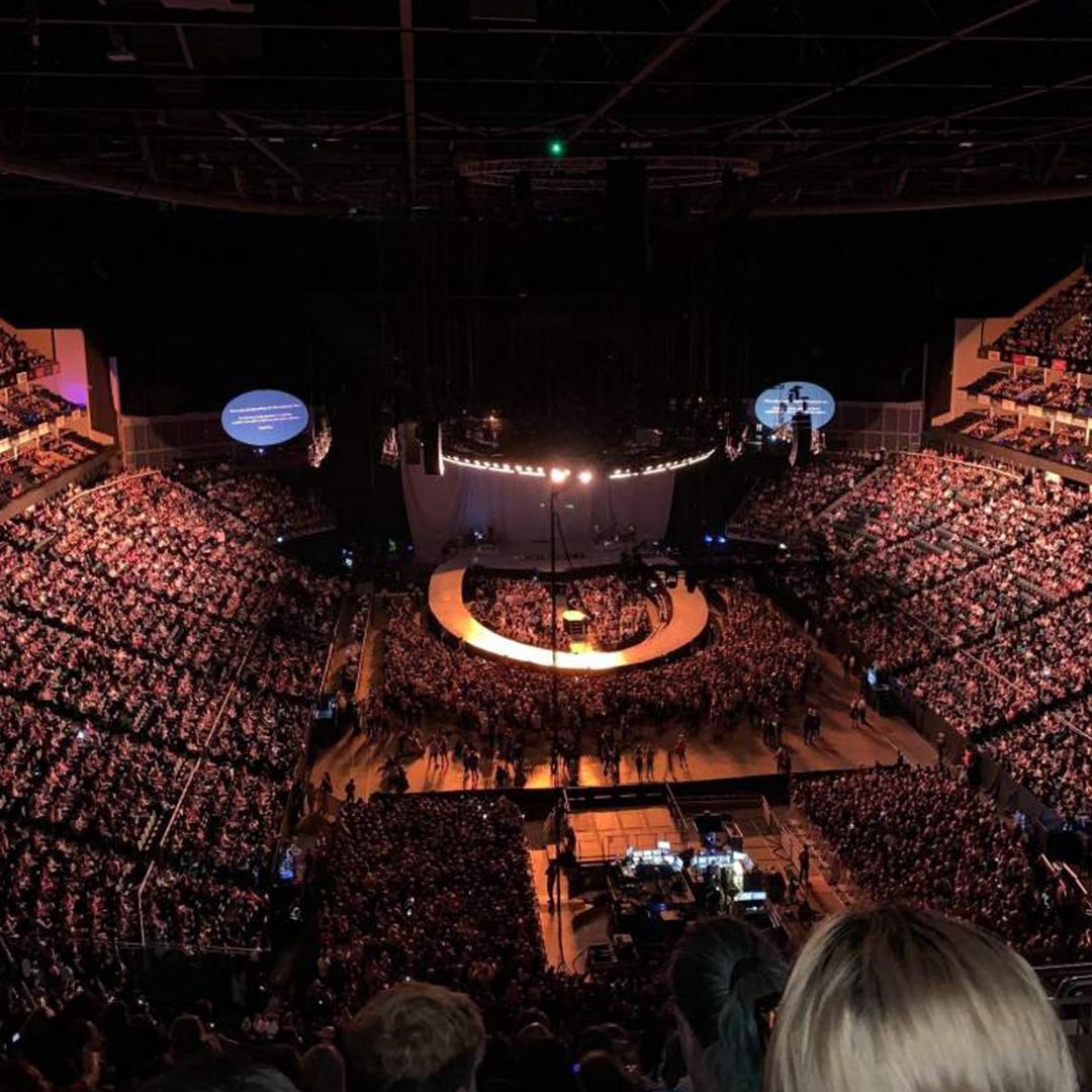 Giraffe Generals Concert Box At O2